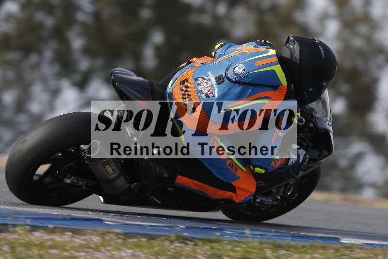 /Archiv-2024/02 29.01.-02.02.2024 Moto Center Thun Jerez/Gruppe gelb-yellow/backside